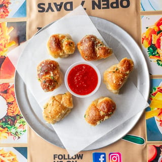 Garlic Knots