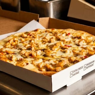 Chicken Scarpariello Pizza